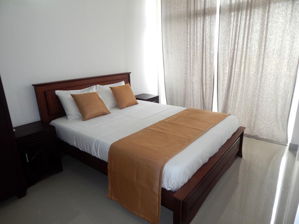 Sea View Apartment In Dehiwala-Mount Lavinia Zewnętrze zdjęcie